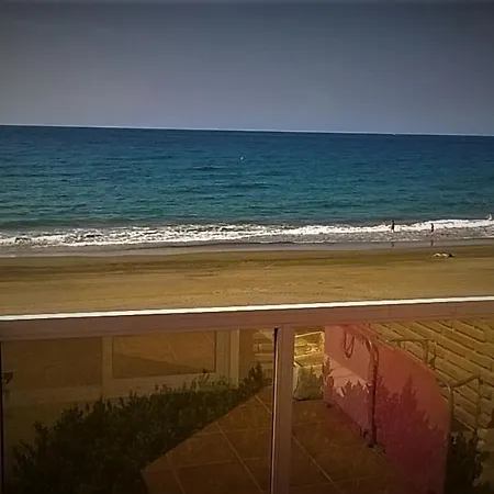 1st Line Beach El Palo - La Kasita Malaga